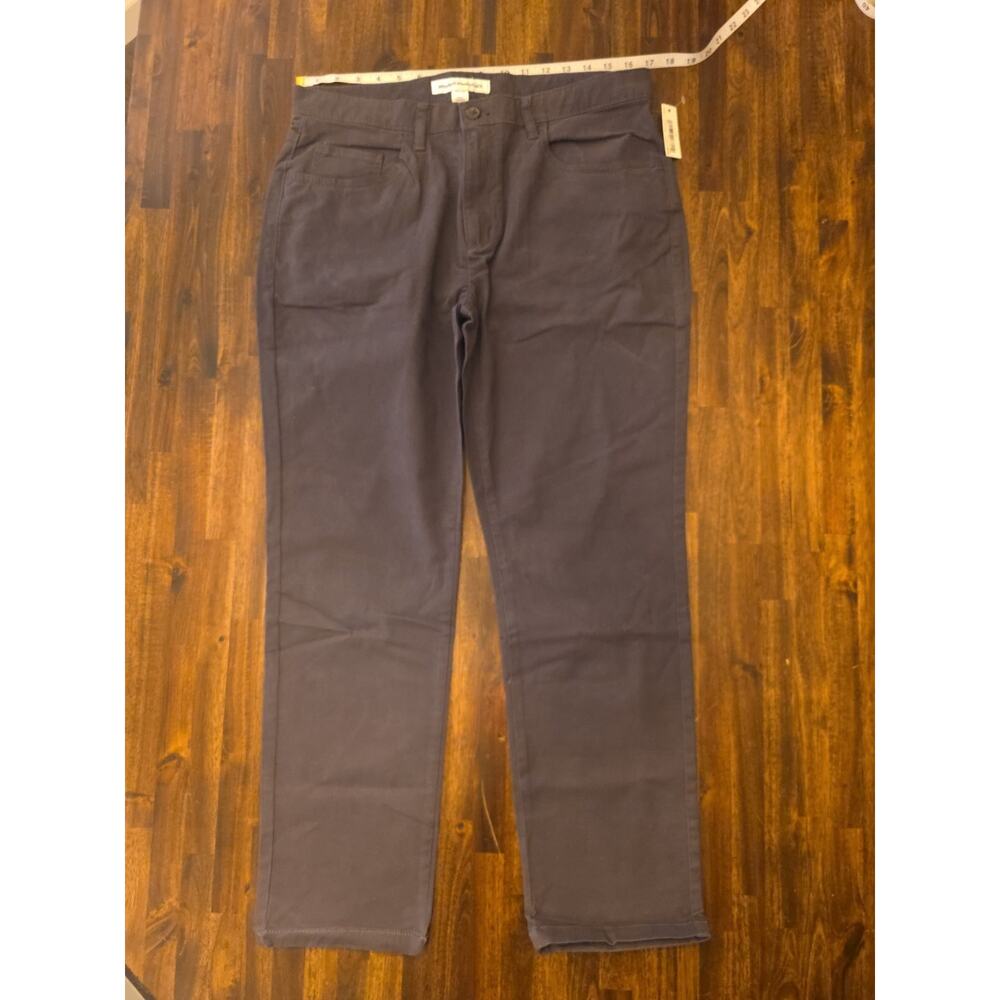 Amazon Essentials Men’s Chino Pants Gray Athletic Fit Stretch 33x29